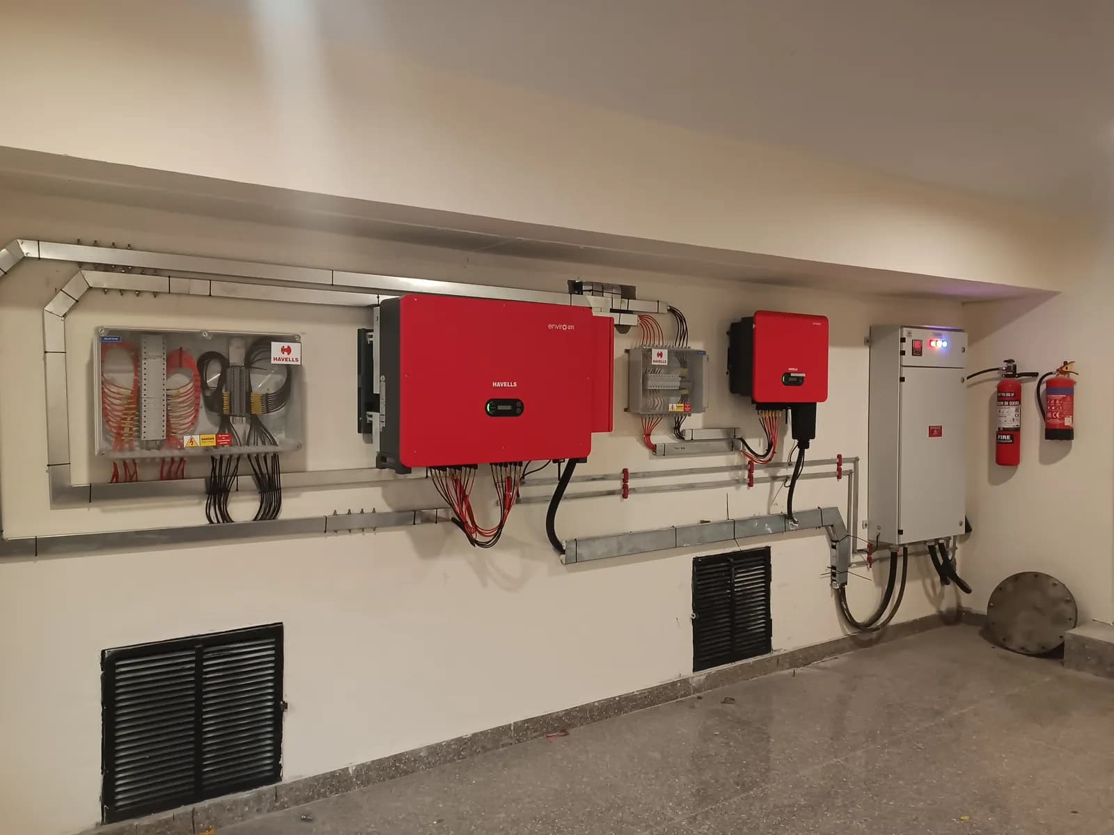 Havells solar inverters and electrical distribution equipment at IIT Mandi